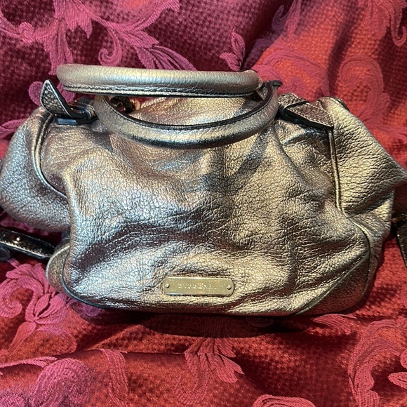 Large Pewter/metallic Burberry handbag - Picture 16 of 16